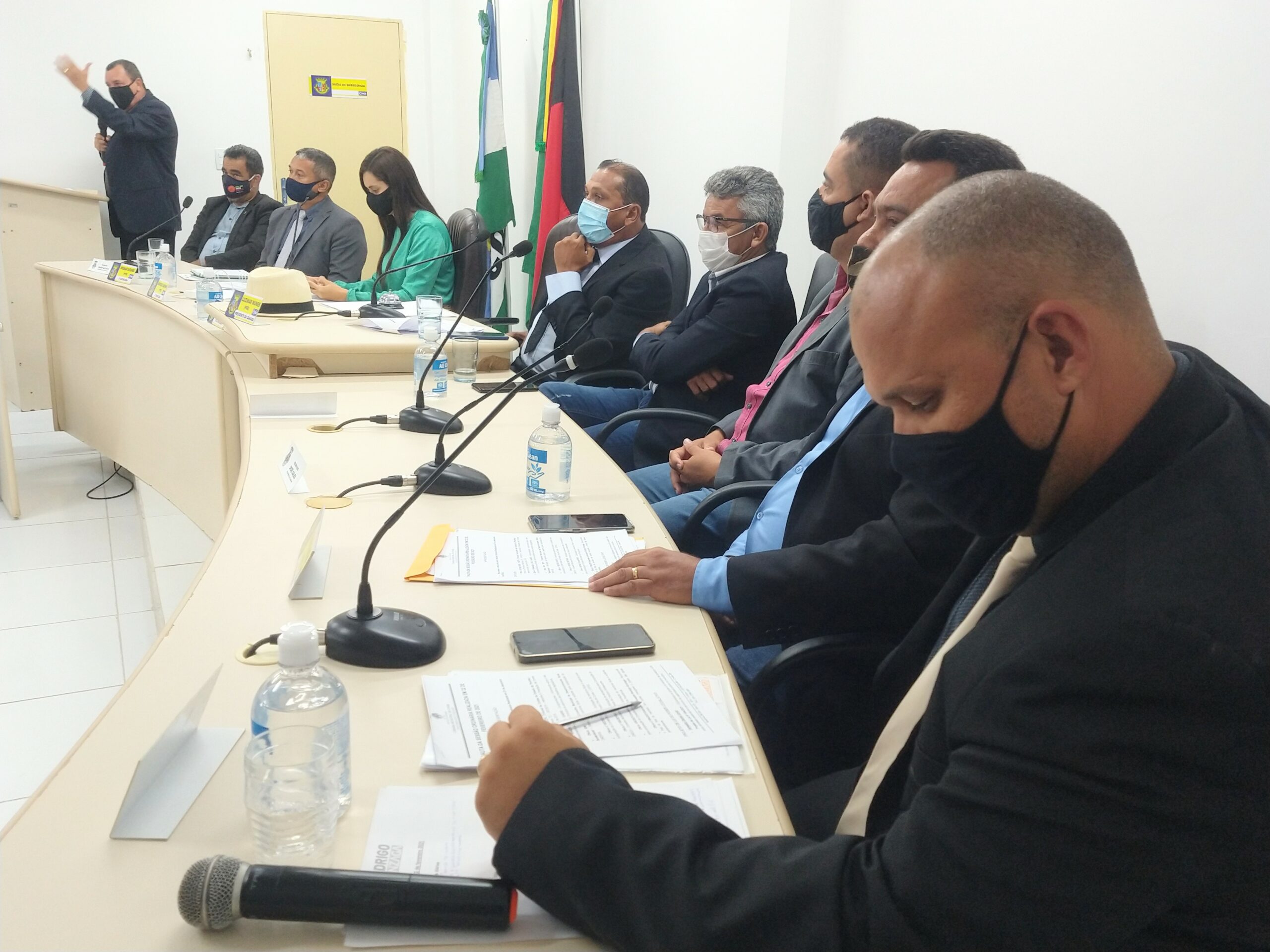 Vereadores retomam atividades na Câmara Municipal de Conde após pausa nos trabalhos