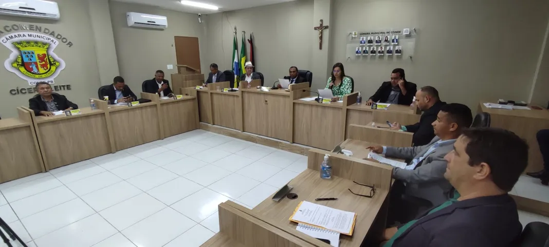 Sessão Ordinária desta segunda-feira (06) recebe vereadores de Conde e audiência pública da LDO é marcada