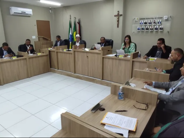 Sessão Ordinária desta segunda-feira (06) recebe vereadores de Conde e audiência pública da LDO é marcada