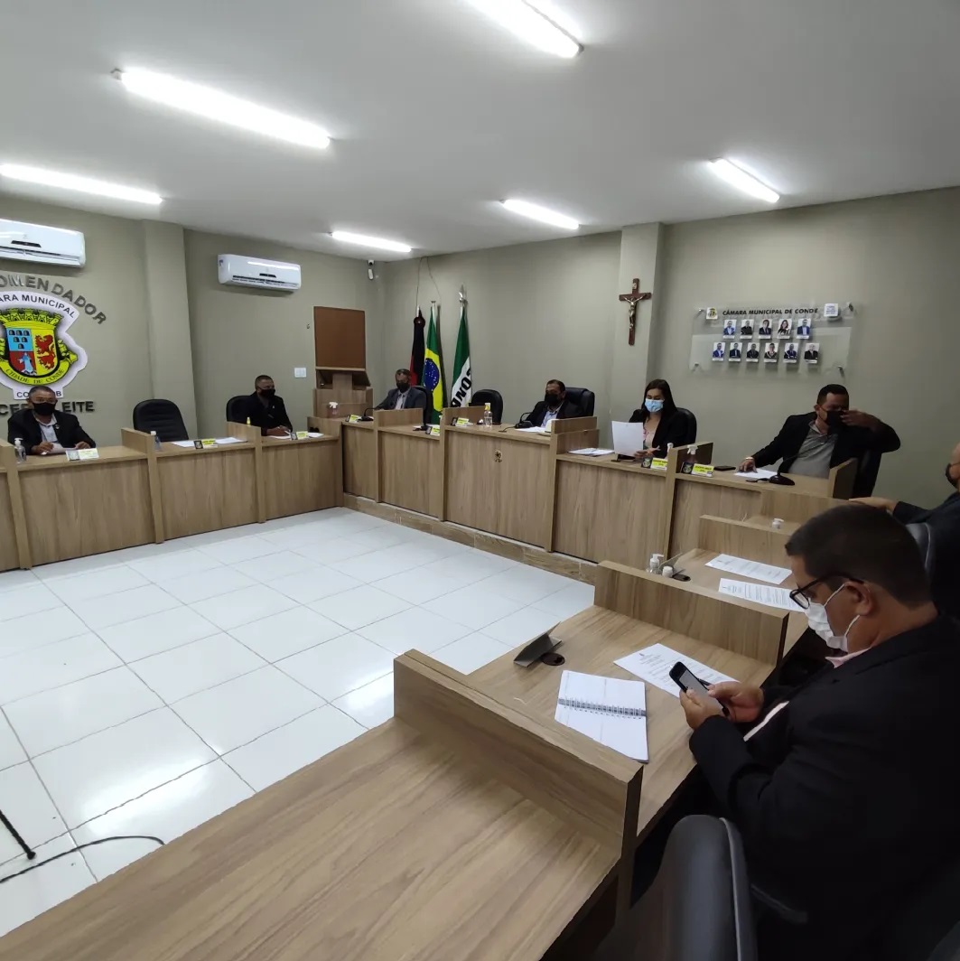 Vereadores de Conde aprovam Projeto de Emenda à Lei Orgânica durante votação em 2º turno
