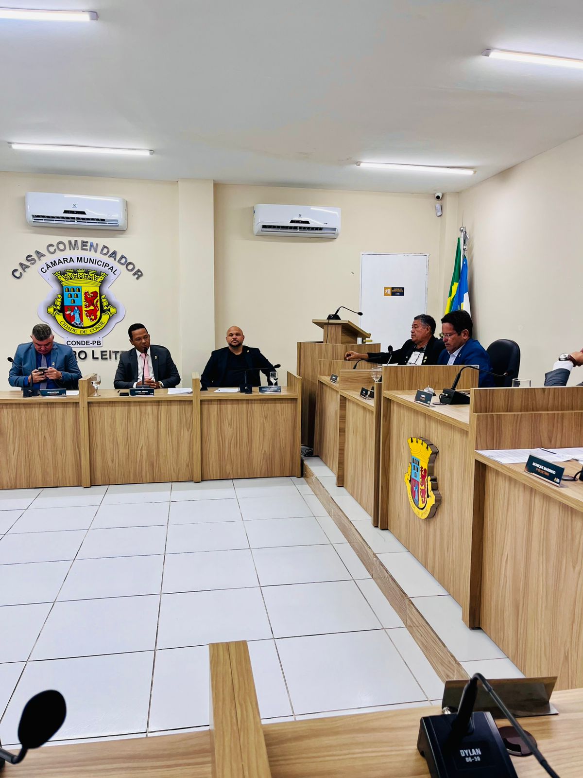 Vereadores de Conde solicitam melhorias em praças, campos e iluminação pública nas comunidades nesta segunda-feira (20)