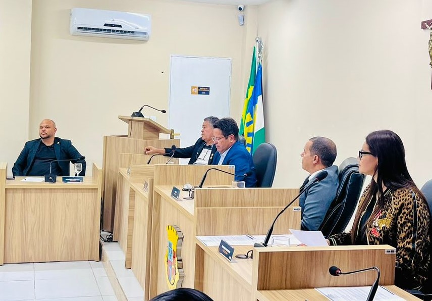 Câmara de Conde aprova solicitações para recuperação de vias e melhoria na infraestrutura