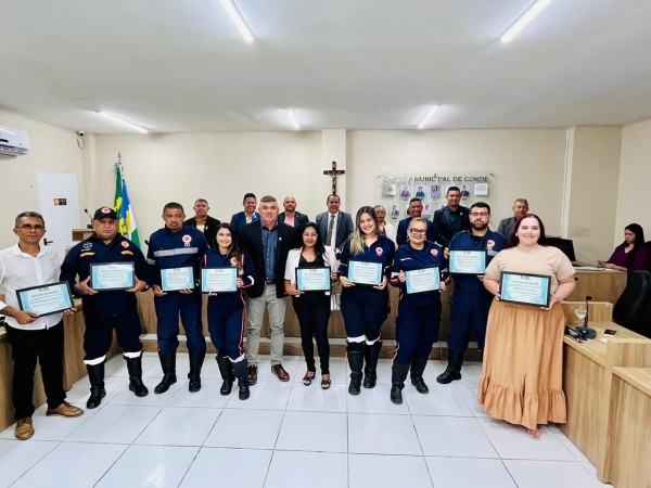 Profissionais do SAMU e atleta condense recebem homenagens na Câmara de Conde