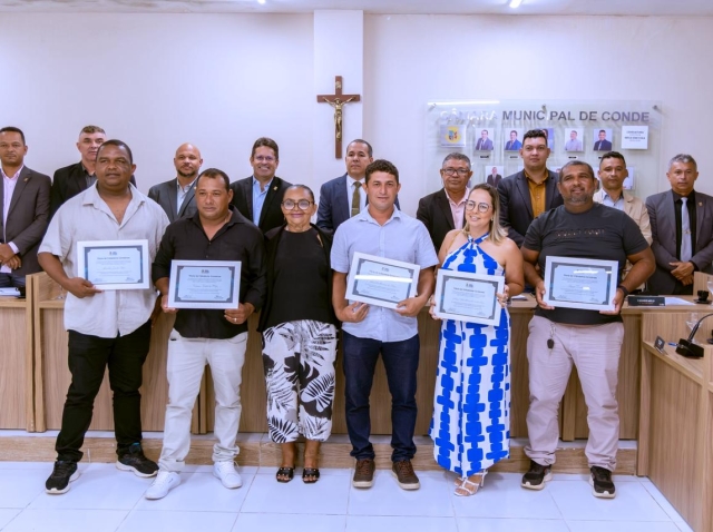 Sessão Ordinária é marcada por aprovação e entrega de títulos de cidadão em Conde
