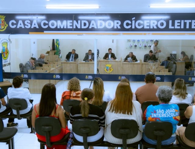 Câmara de Conde aprova Plano Municipal pela Primeira Infância e LDO 2027 