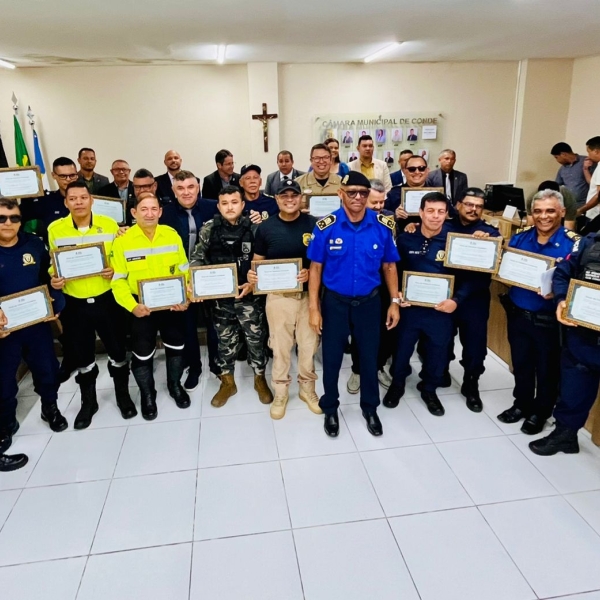 Sessão na Câmara de Conde realiza entrega de homenagens e aprovação de novo título de cidadão 