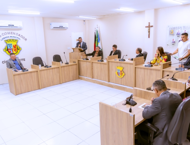 Câmara de Conde empossa vereador Augusto Fernandes durante Sessão Ordinária desta segunda-feira (27)