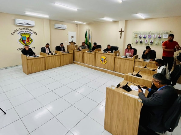 Câmara de Conde aprova enquadramento de monitores da Educação Infantil e concede título de cidadão 