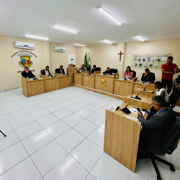 Câmara de Conde aprova enquadramento de monitores da Educação Infantil e concede título de cidadão 